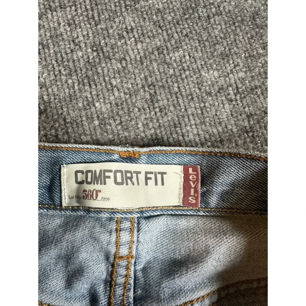 Levi's 560 Comfort Fit Men's Blue Jeans Light Wash Tapered Leg Sz - 33x28